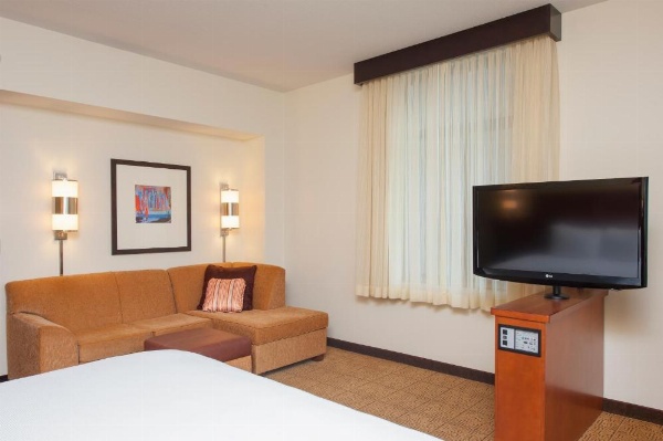 Hyatt Place Des Moines Downtown image 13